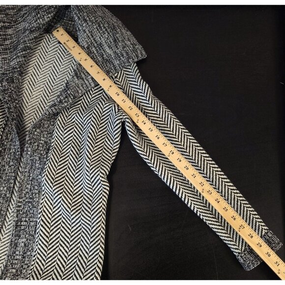 White House Black Market Sweater Coat Chevron Print Mid-Length Cardigan Women S - Picture 10 of 13